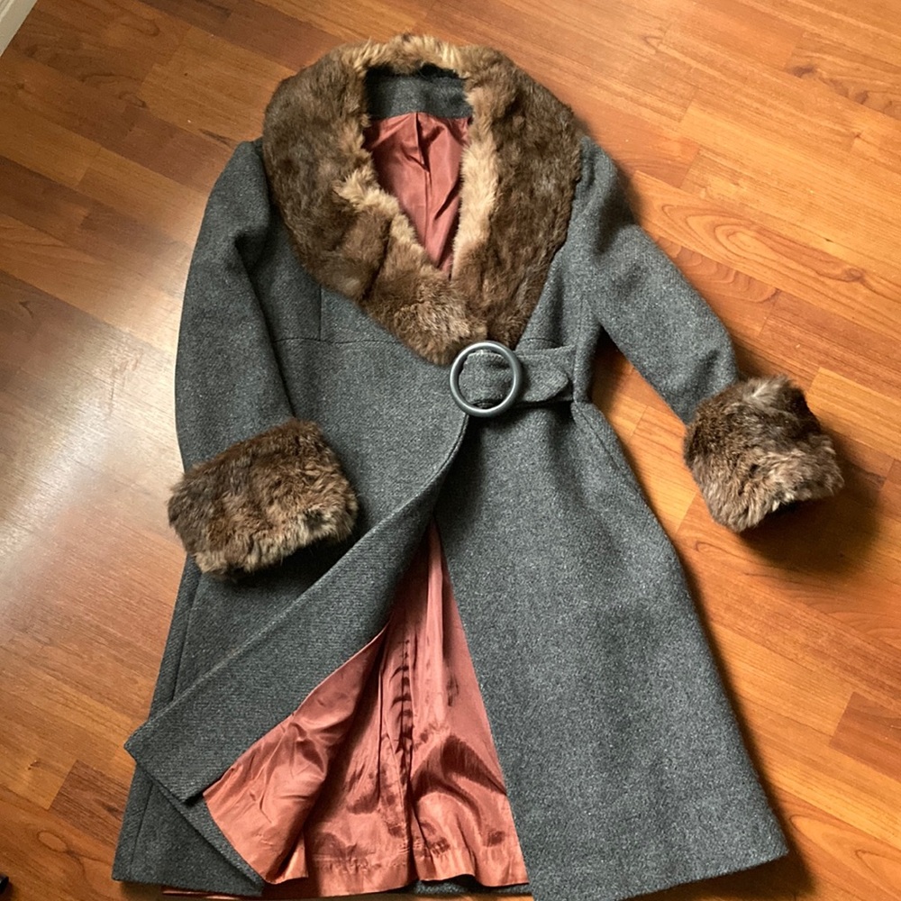 🌟 HP 🌟 RARE Vintage 60’s Union made fur trimmed wool coat